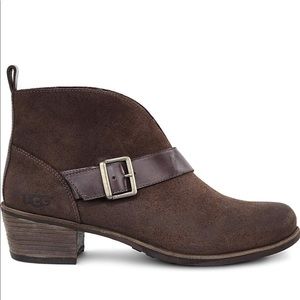 Ugg Wright Belted Slip-on Ankle Boot size 10